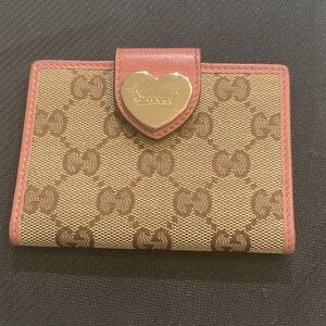 Gucci Tan and Pink Wallet with Gold Heart